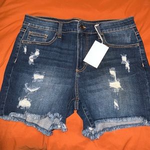 Cello High Rise Boyfriend Short